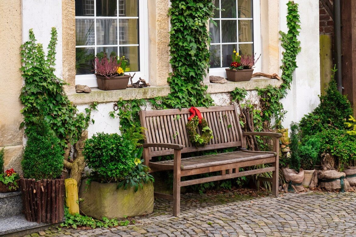 כיצד להגן על רהיטים בגינה מפני חלודה ונזקים אחרים?