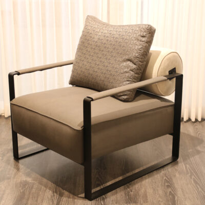 כורסא מעוצבת דגם 'סטפני'